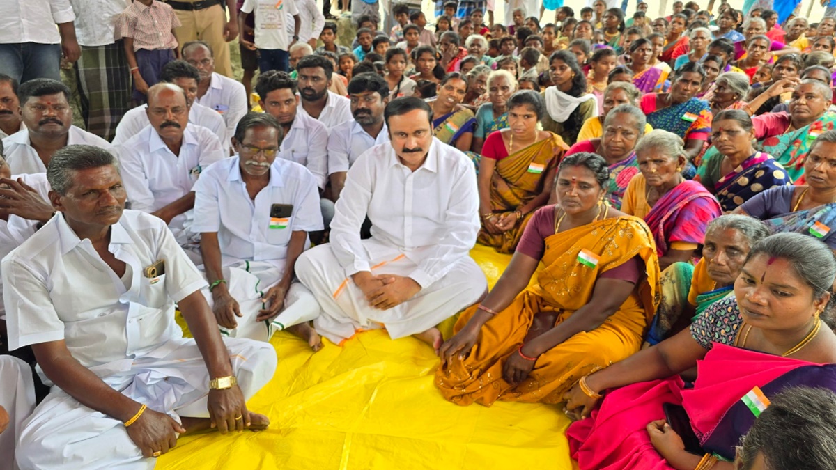 Anbumani Ramadoss demands to close 1000 liquor shops in 6 months