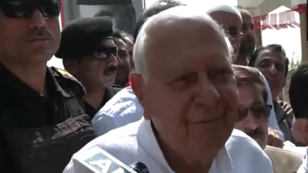 Farooq Abdullah hits back at Amit Shah for Jammu and Kashmir elections