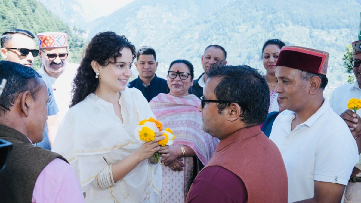 Kangana Ranaut expressed regret for her comments that agriculture laws