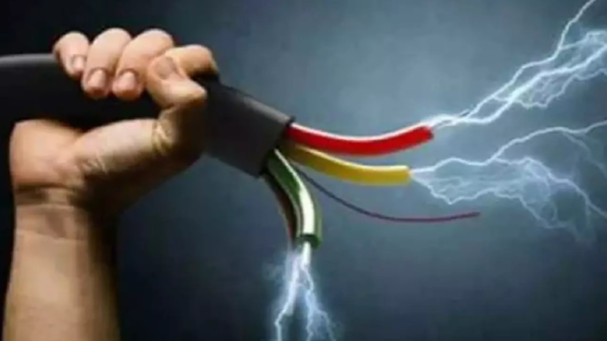 Namakkal student died due to electrocution