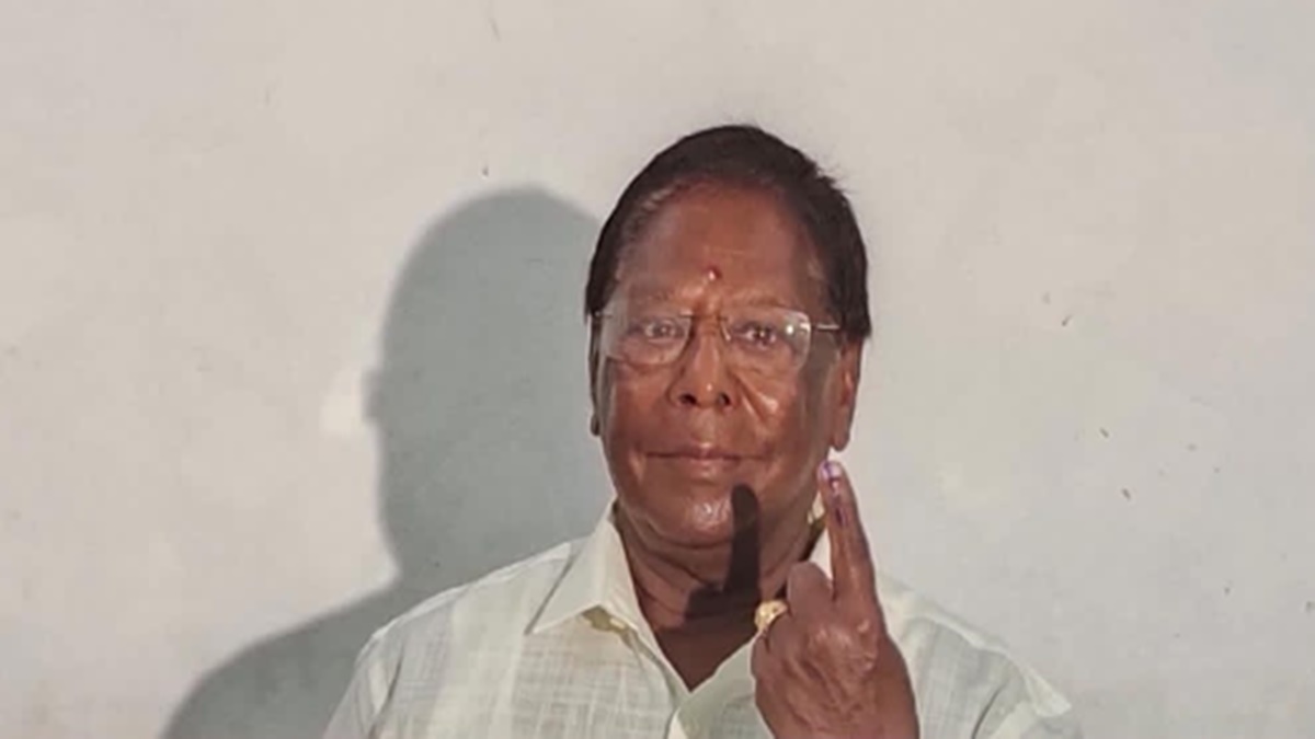 Narayanasamy says people are not going to vote for the actors