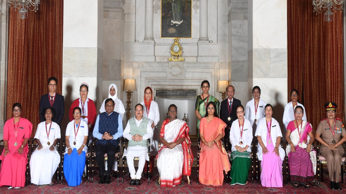 President Droupadi Murmu presented the National Florence Nightingale Awards