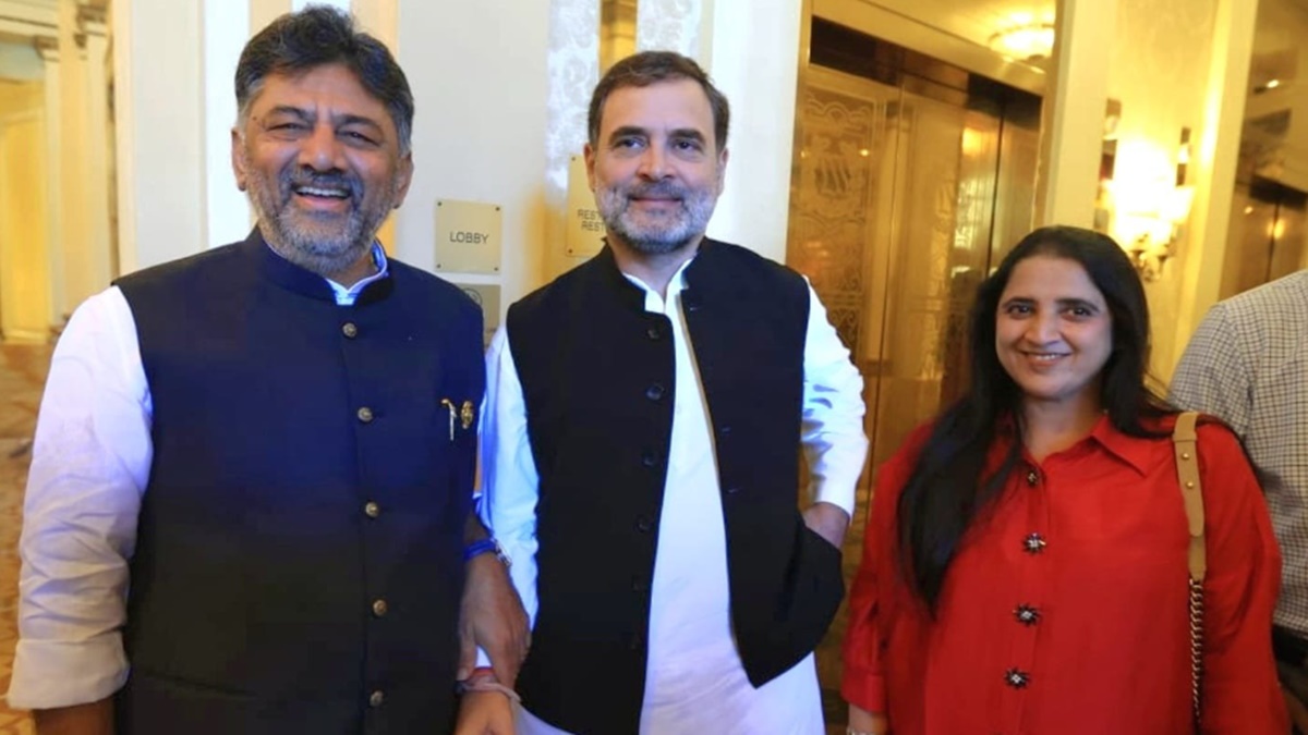 DK Shivakumar met Rahul Gandhi in Washington