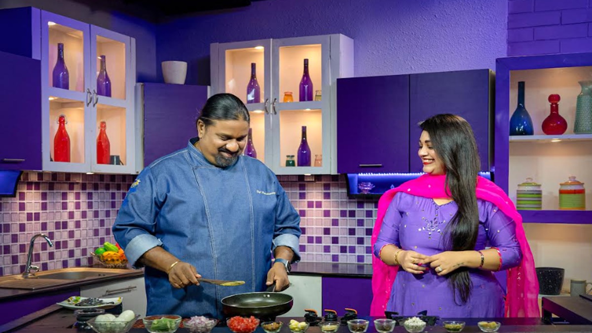 Suvayo Suvai program is aired on Jaya TV every Monday at 5 PM