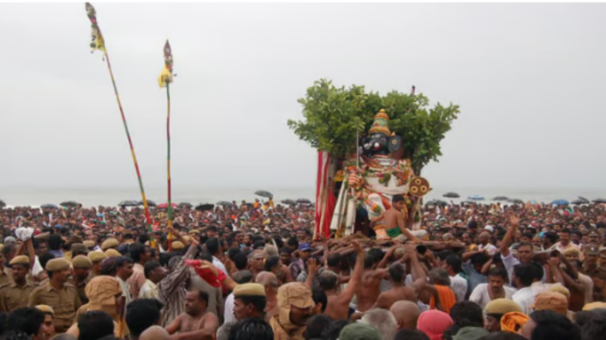 10 Lakh People Visit Mahisha Surasamkara at Kulasekarapatnam Beach