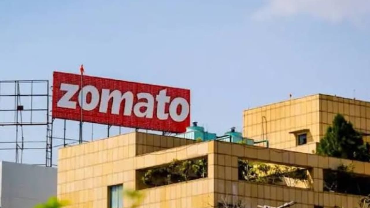 Zomato shares rose over 3 PC