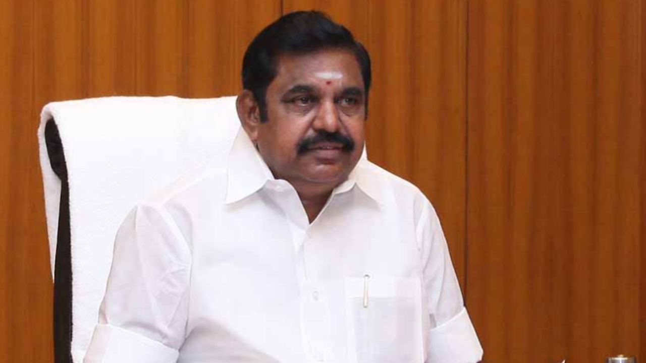 Samithoppu Bala Prajapathi Adikalar's wife passes away; Edappadi Palaniswami condoles!