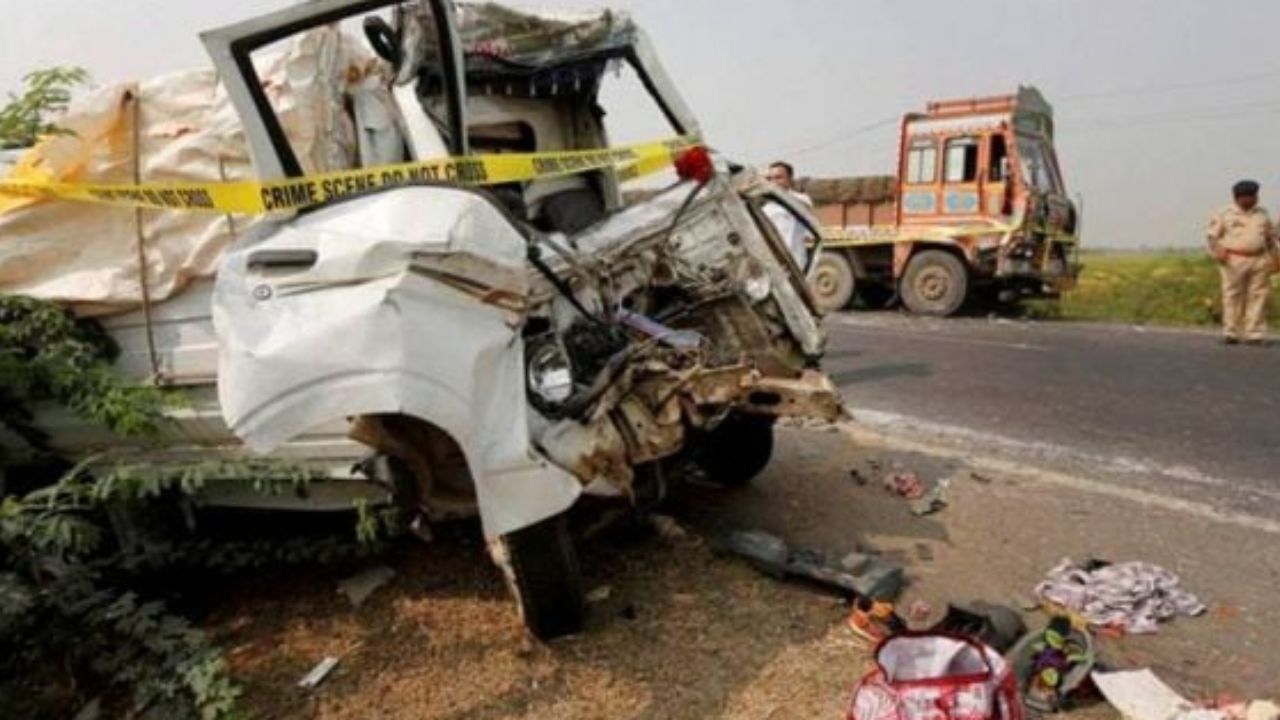 SUV-truck collision in Madhya Pradesh