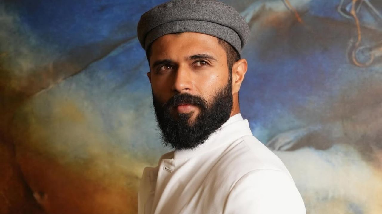 Case registered against actor Vijay Deverakonda