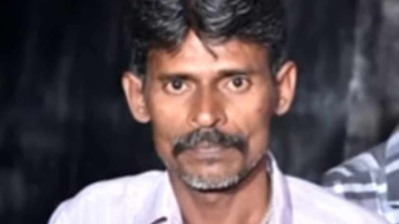 Auto driver dies after being bitten by a dog
