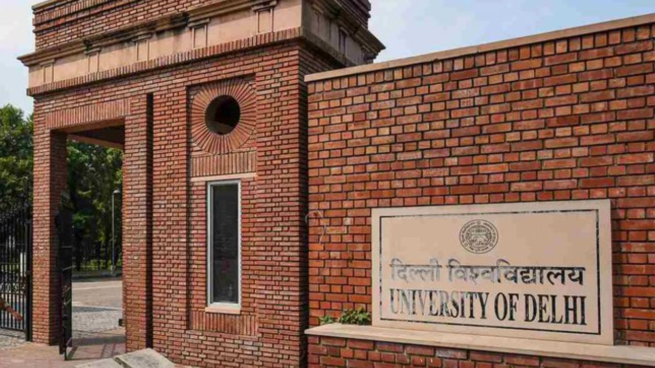 Delhi University Admissions