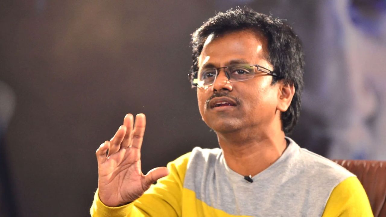 Director A R Murugadoss about tamil cinema boxoffice collection