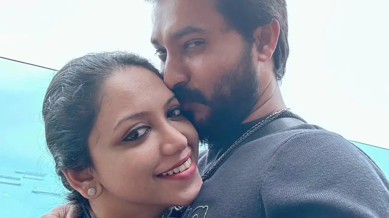 Joy Crizildaa vs Madhampatty Rangaraj