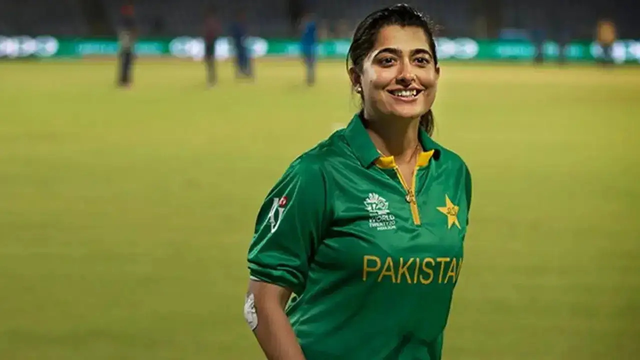 Former Pakistan womens cricket team captain Sana clarifies Azad Kashmir comments