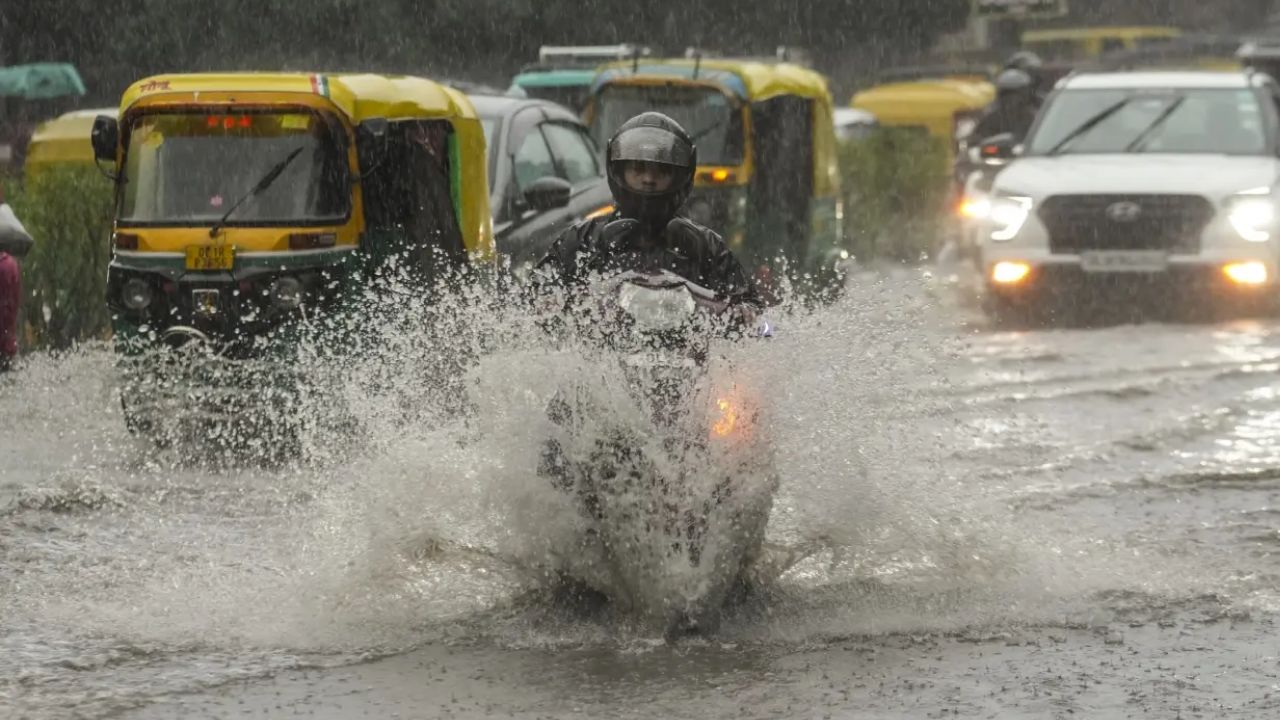 Delhi rains