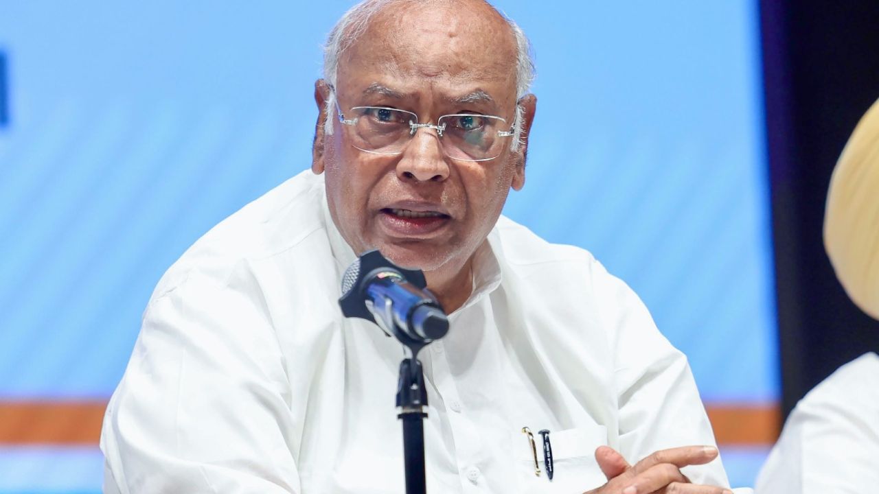 Mallikarjun Kharge hospitalised
