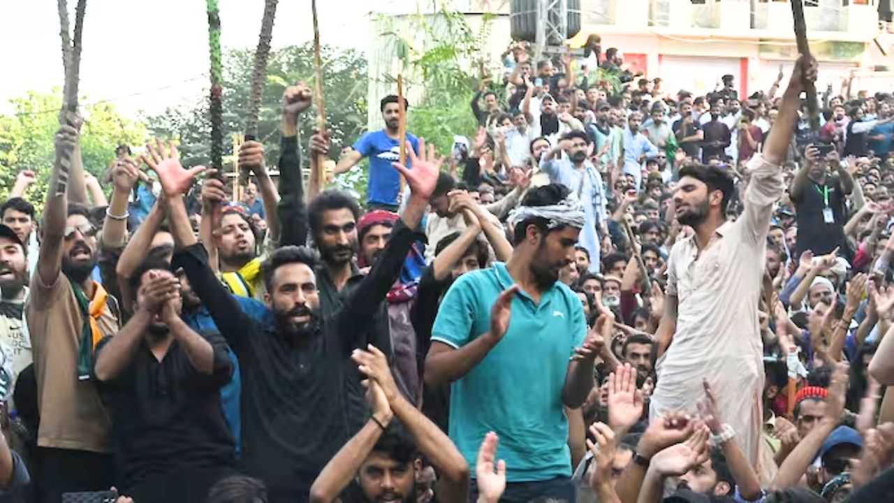 12 people died in PoK protests
