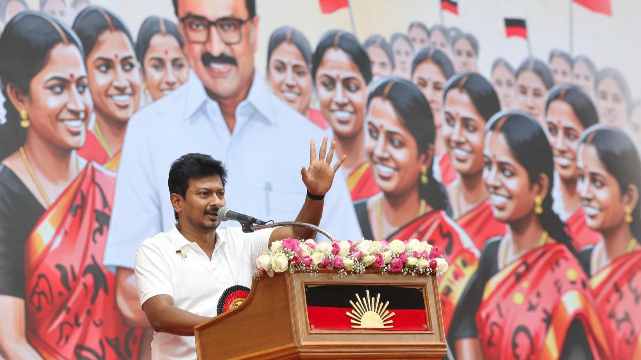 திமுக மகளிர் அணி மாநாட்டில் துணை முதலமைச்சர் உதயநிதி
