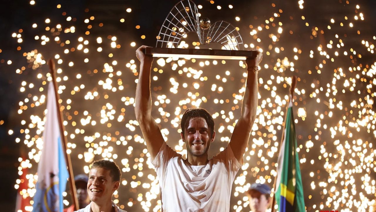 அர்ஜென்டினா டென்னிஸ் வீரர் தோமாஸ் மார்டின் எட்செவெர்ரி