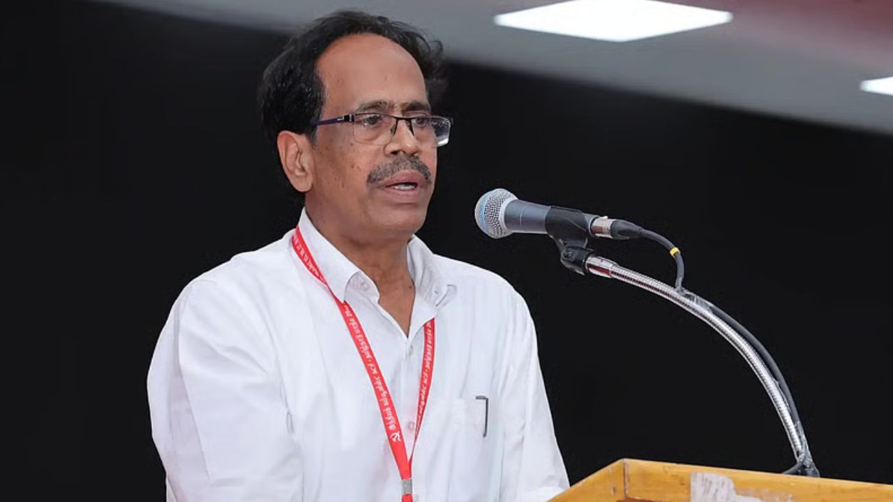 இந்திய கம்யூனிஸ்ட் மாநிலச் செயலாளர் எம். வீரபாண்டியன்.