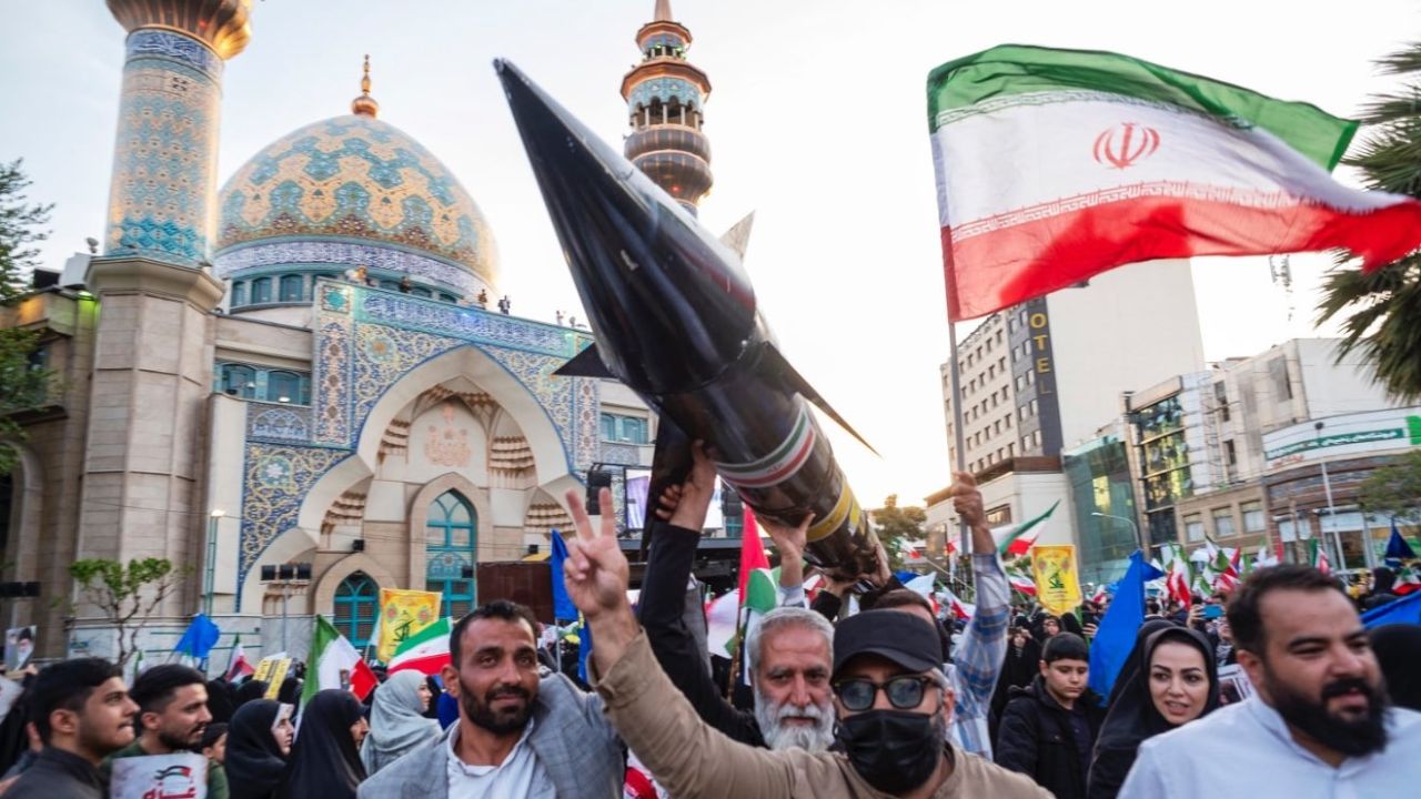 ஆறு மாதங்கள் கடும் போர் நடத்த முடியும் என்று ஈரான் அறிவிப்பு