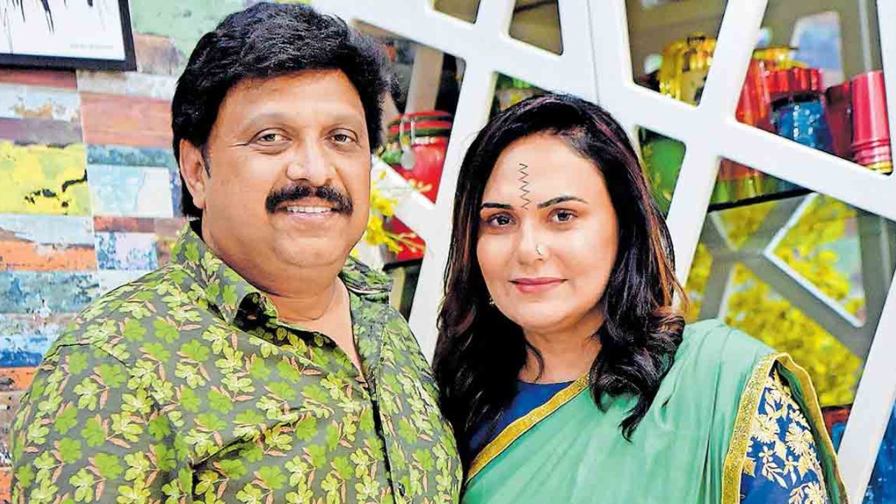 மனைவியிடம் மன்னிப்பு கேட்ட கேரள அமைச்சர்.. ராஜினாமா யூகங்களுக்கு முற்றுப்புள்ளி!