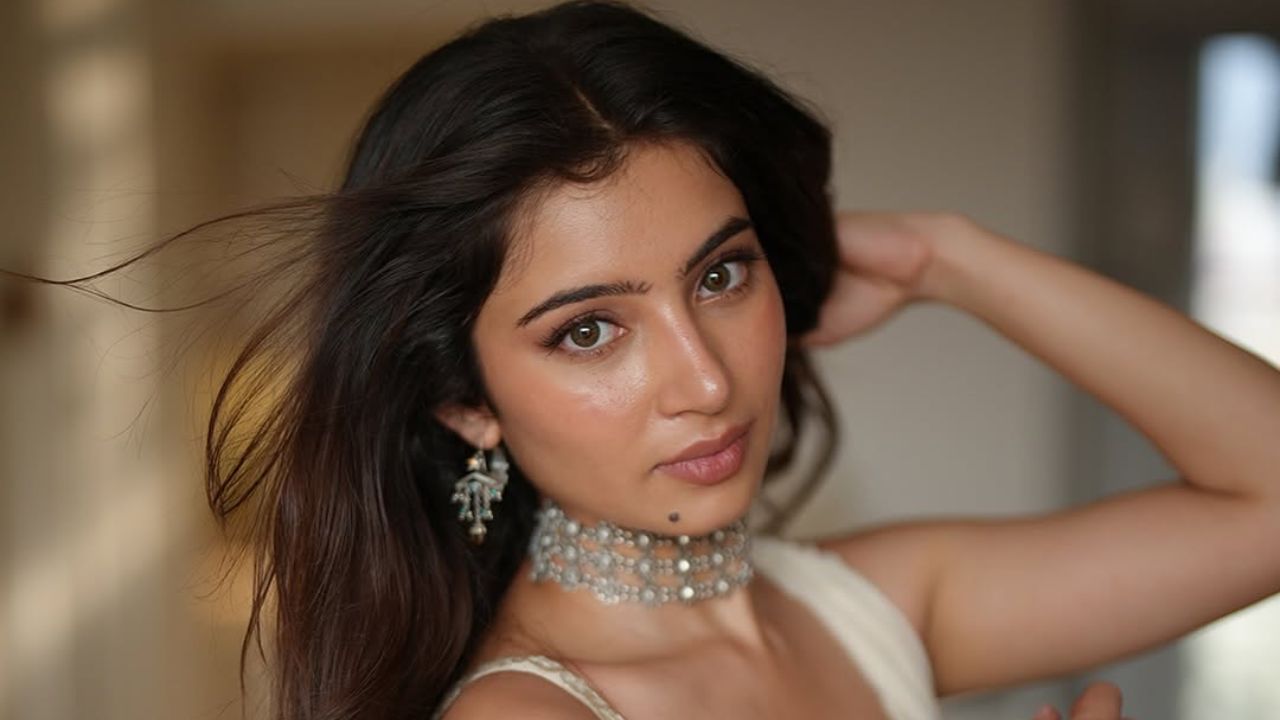 Sara Arjun Latest Clicks