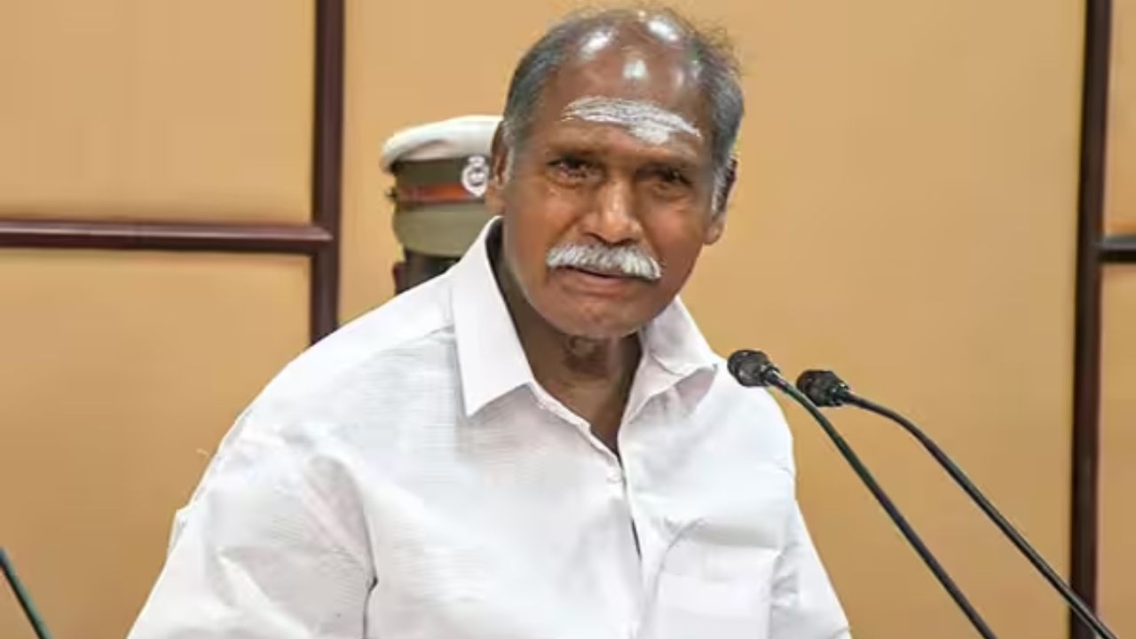 புதுச்சேரி முதலமைச்சர் ரங்கசாமி