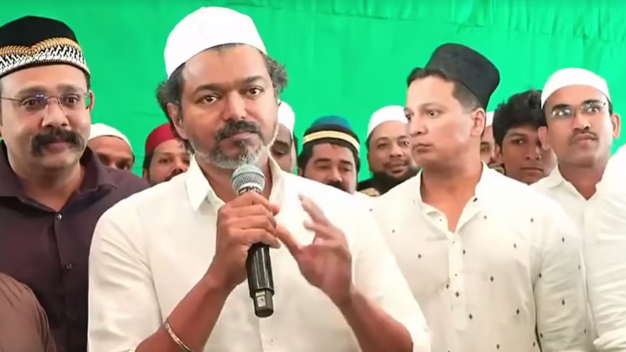 சென்னையில் இப்தார் நோன்பு துறப்பு விழாவில் விஜய்
