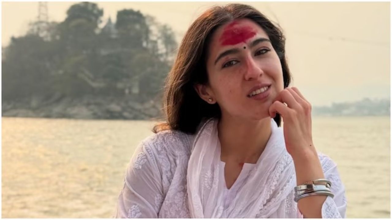 பத்ரிநாத் ஆலயத்தில் சாரா அலி கான் தரிசனம்.. சனாதனி உறுதிமொழி கோரிக்கை!