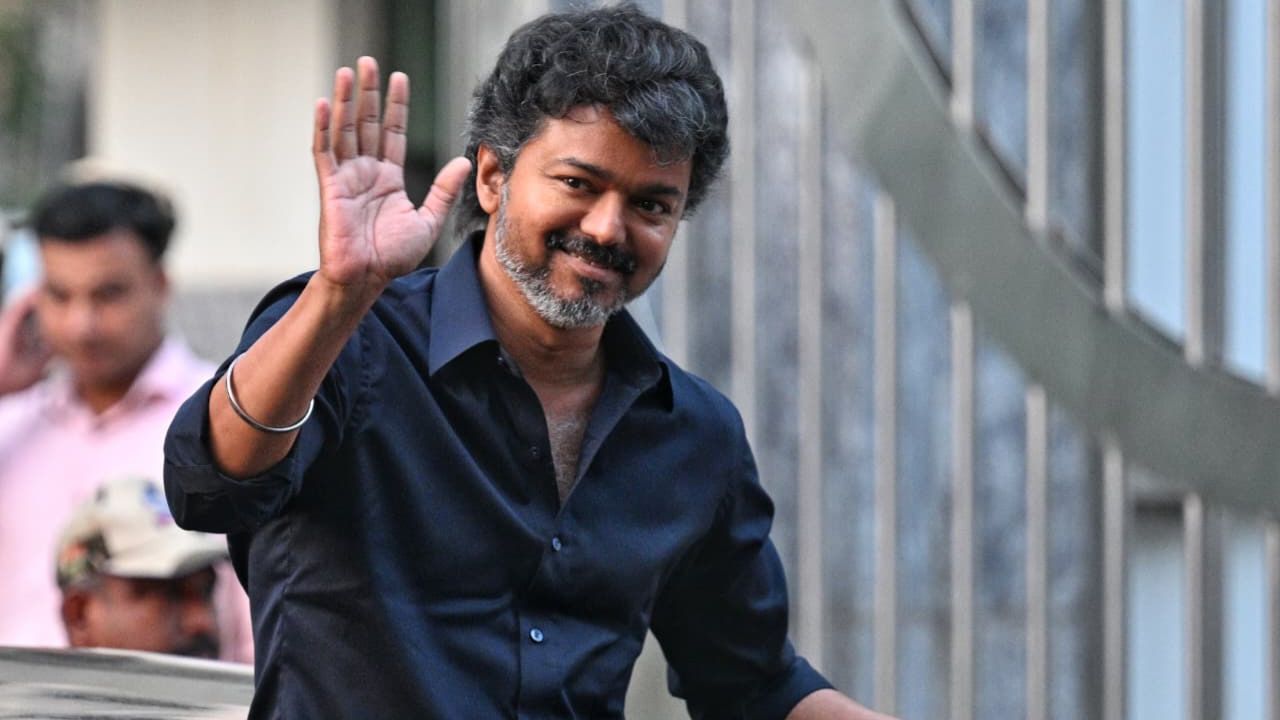 தமிழக வெற்றி கழக தலைவர் விஜய்