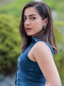 catherine tresa latest clicks (12)