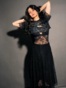 shruti haasan Latest Clicks (17)