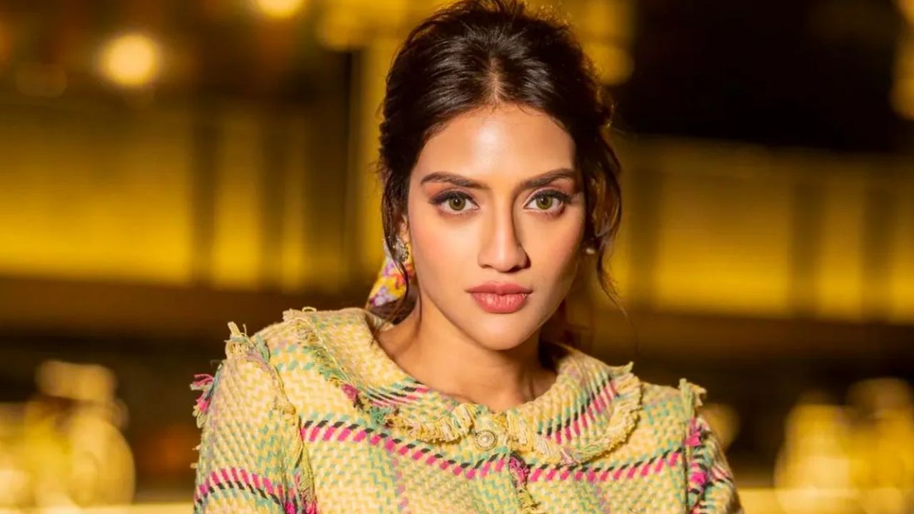 நடிகை நுஸ்ரத் ஜஹான்
