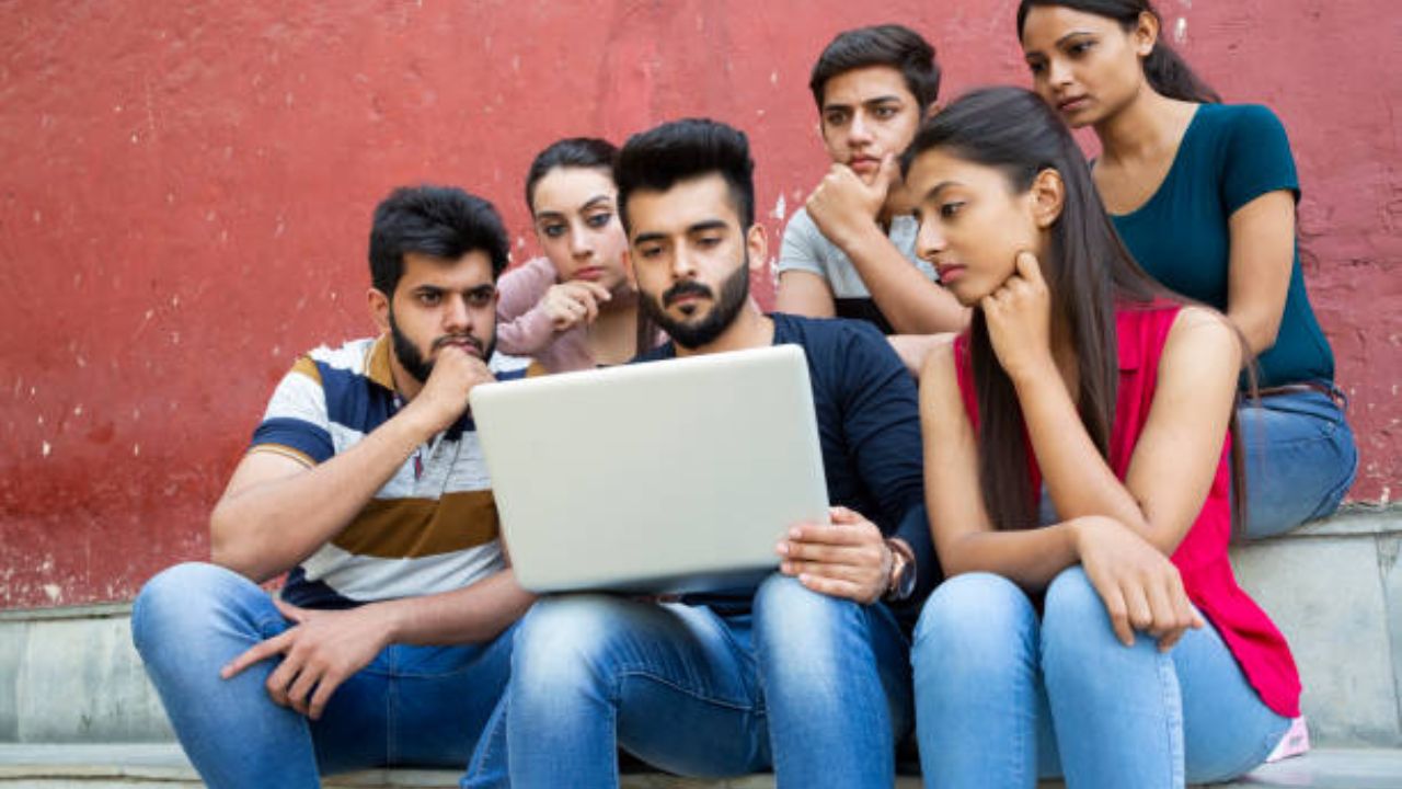 ஜே.இ.இ தேர்வு முடிவுகள்
