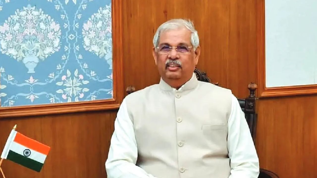 ஆளுநர் அர்லேகர்