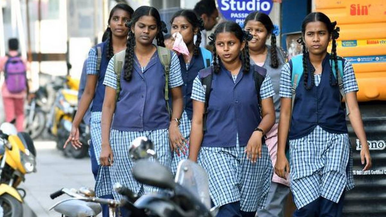 ஜூன் 4ஆம் தேதி பள்ளிகள் திறப்பு