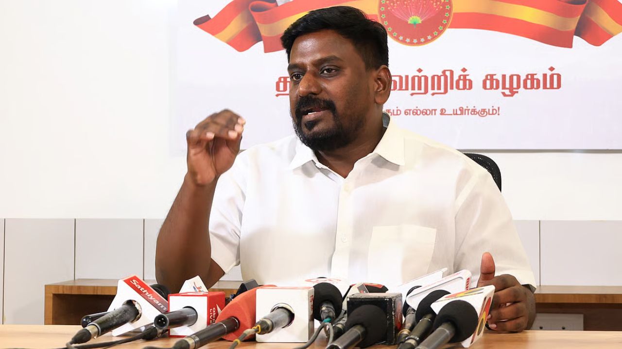 Minister Rajmohan Arumugam