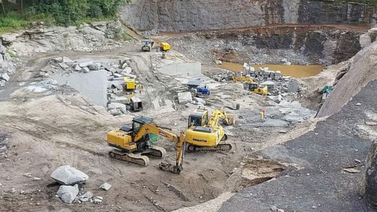தமிழ்நாட்டில் இருந்து கனிம வளங்களை பிற மாநிலங்களுக்கு கொண்டு செல்ல தடை? பரபரப்பு தகவல்கள்