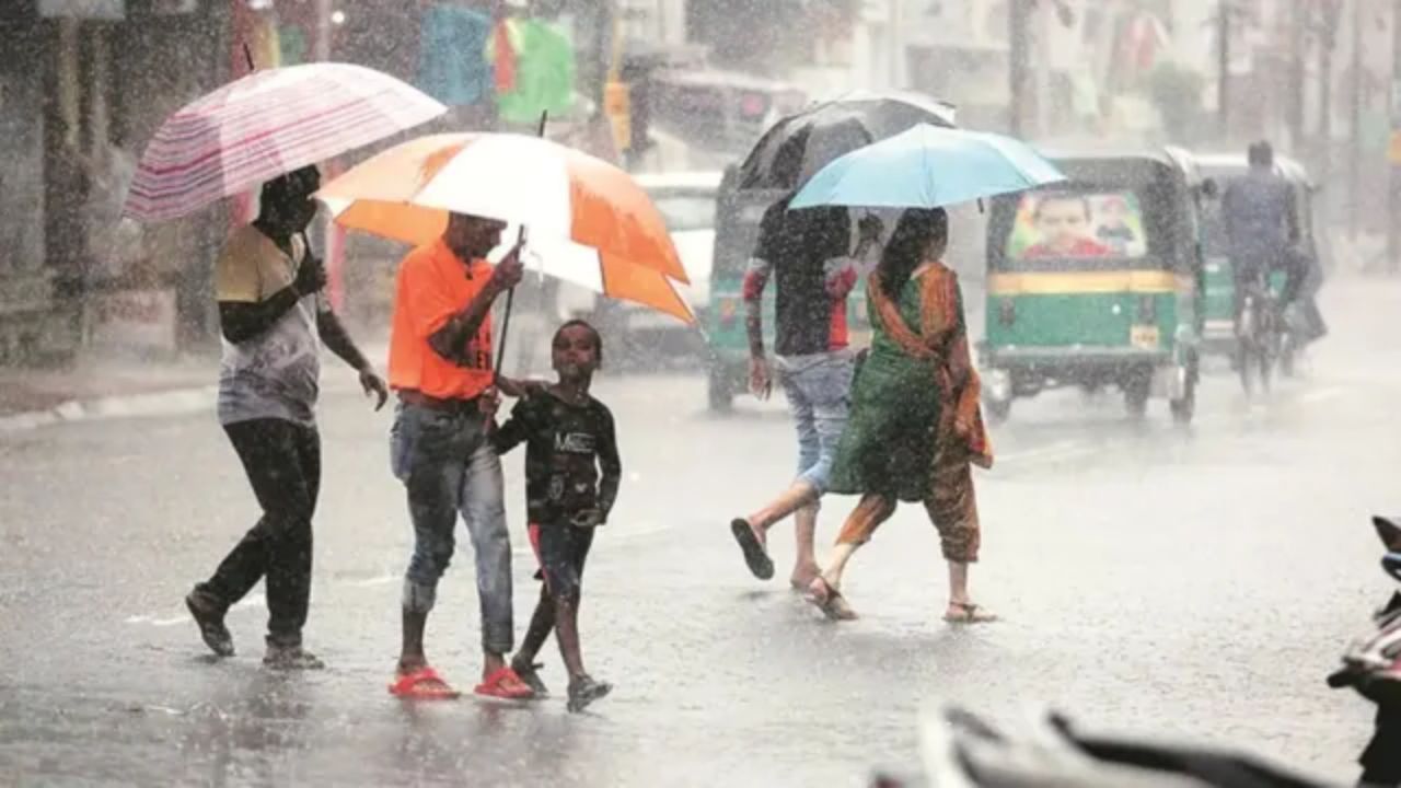 Heavy rain warning for Gujarat