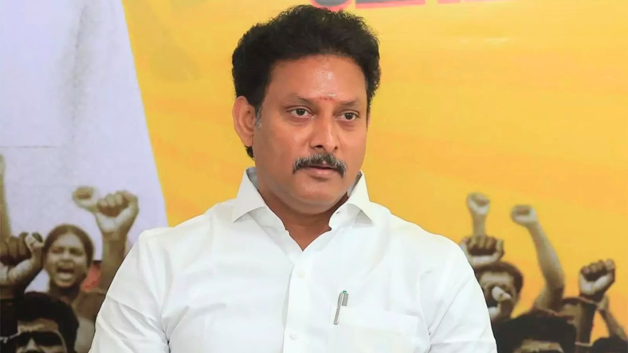 Anbil Mahesh