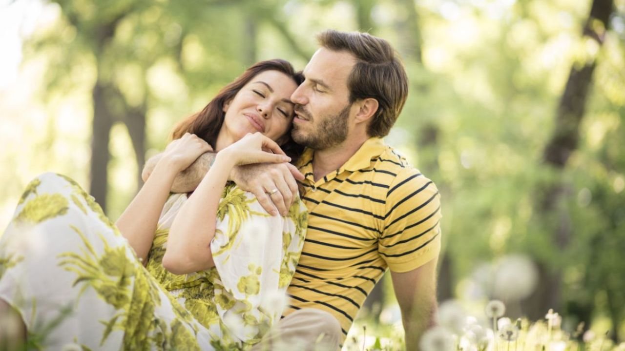 Emotional Compatibility Signs