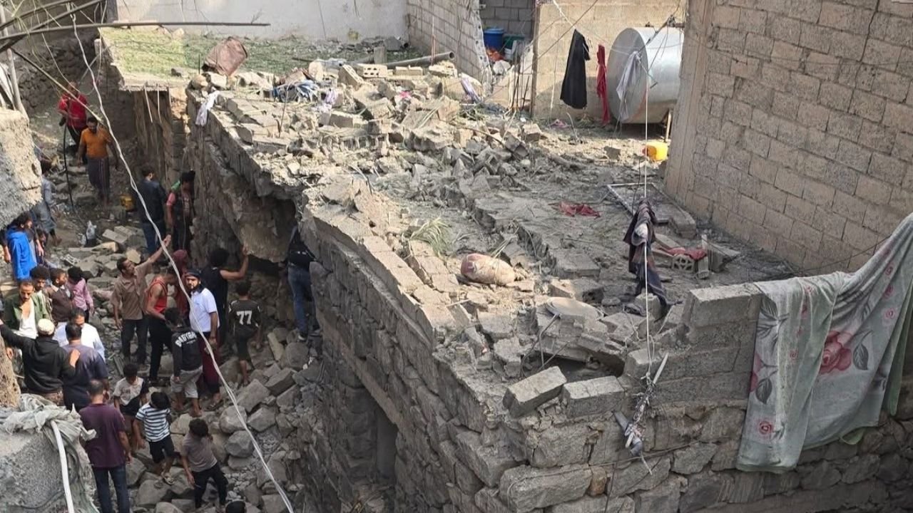 Yemen Houthi Missile Attack