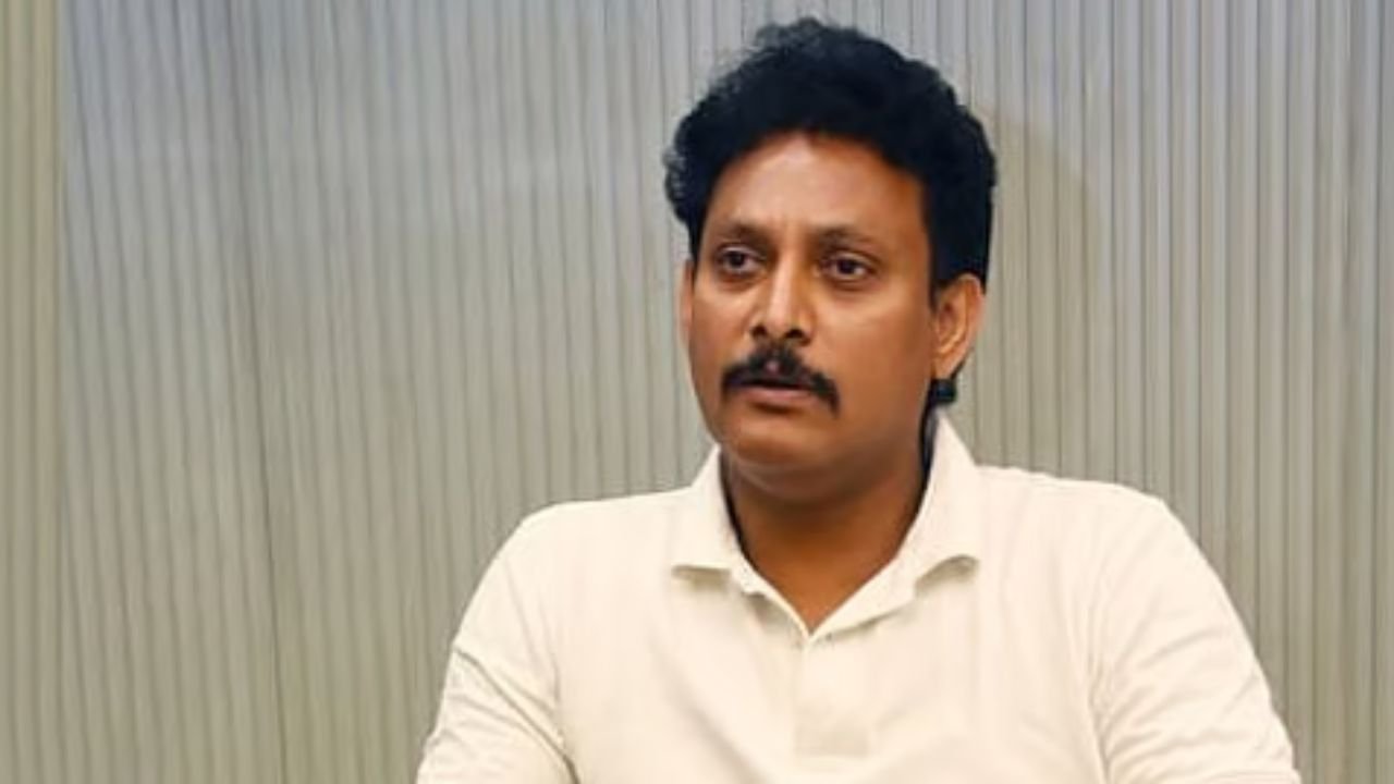 Anbil Mahesh