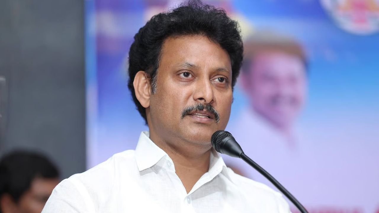 அன்பில் மகேஷ்
