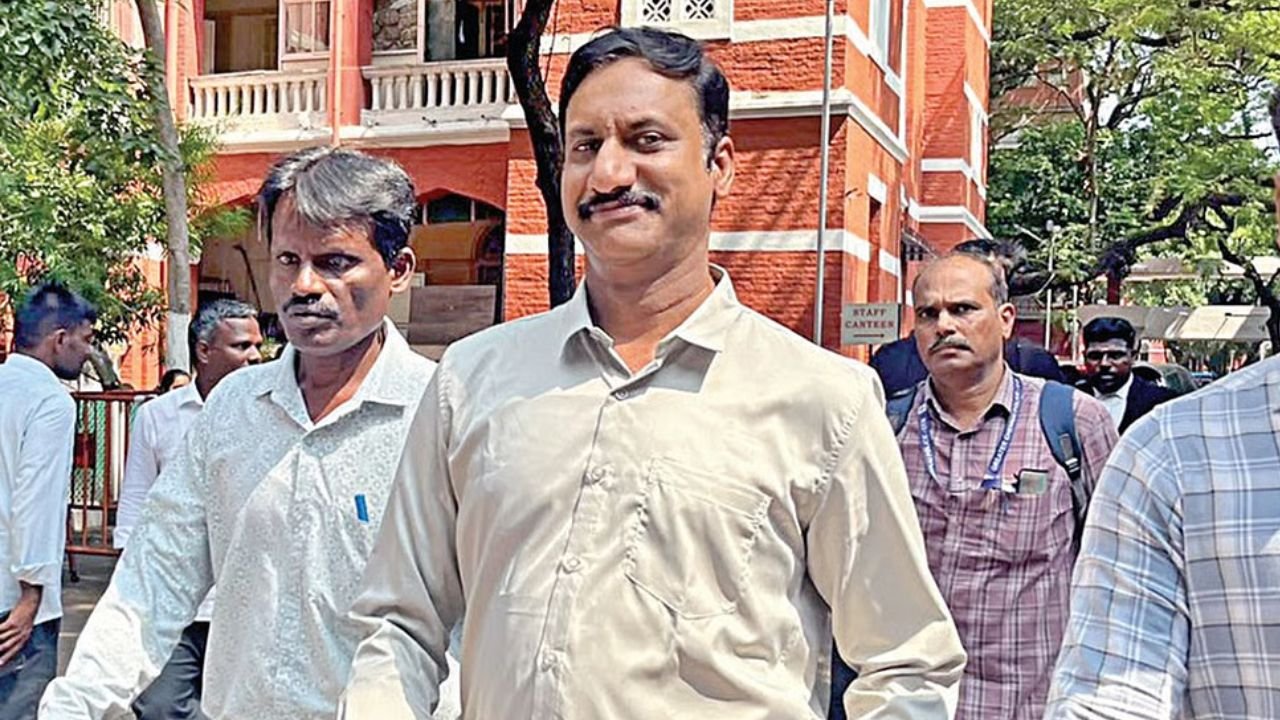 Muthukkumar