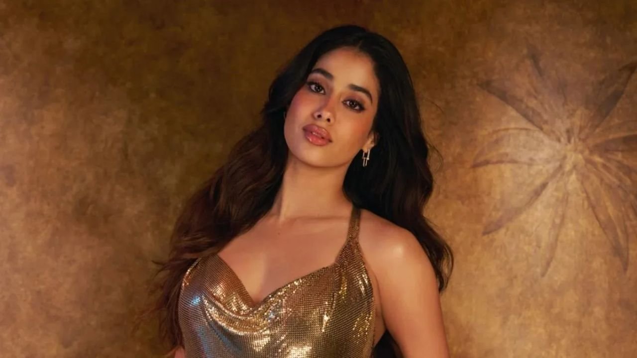 Janhvi Kapoor Peddi Controversy