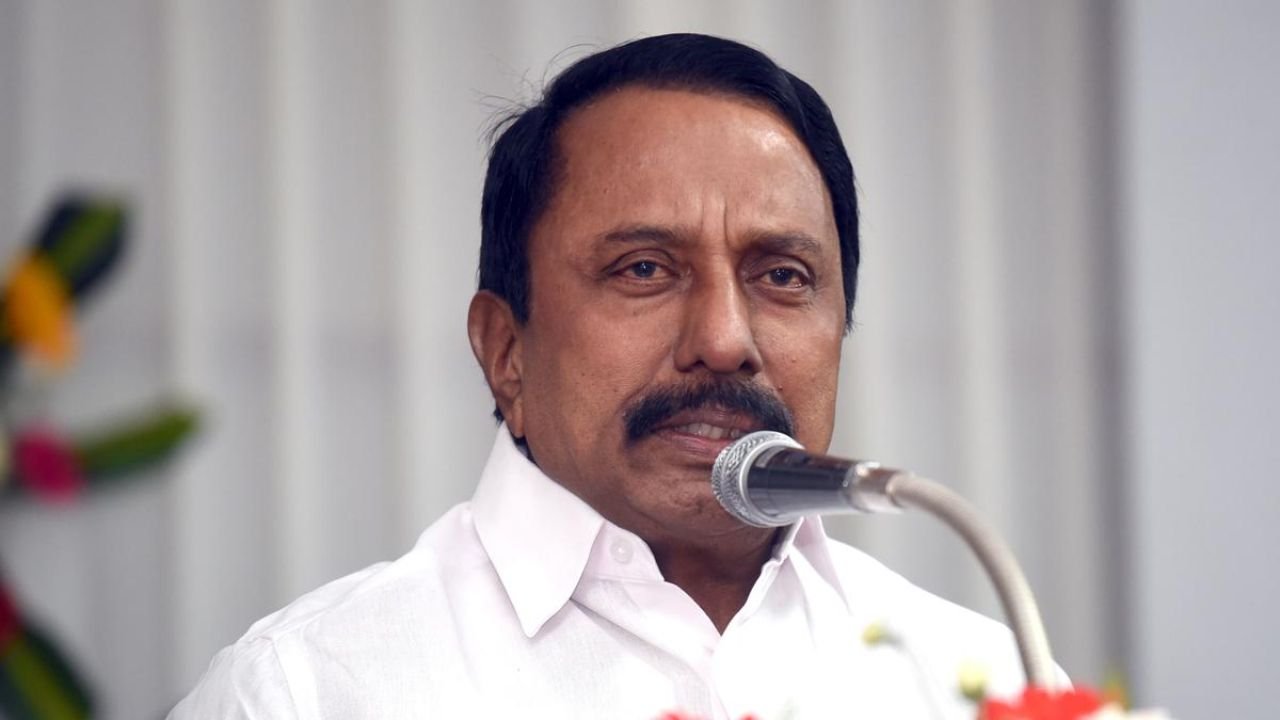 AIADMK MLA Controversy