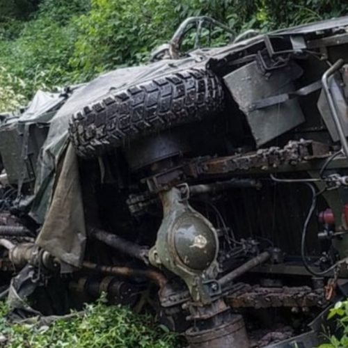 ஜம்மு காஷ்மீரில் விபத்து, ராணுவ வீரர்கள் உயிரிழப்பு
