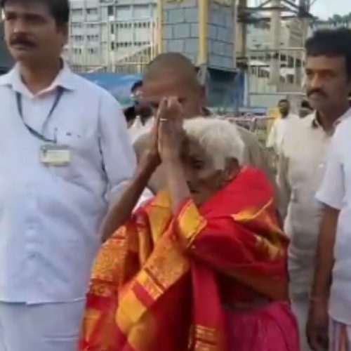 116-Year-Old Climbs Tirupati Steps